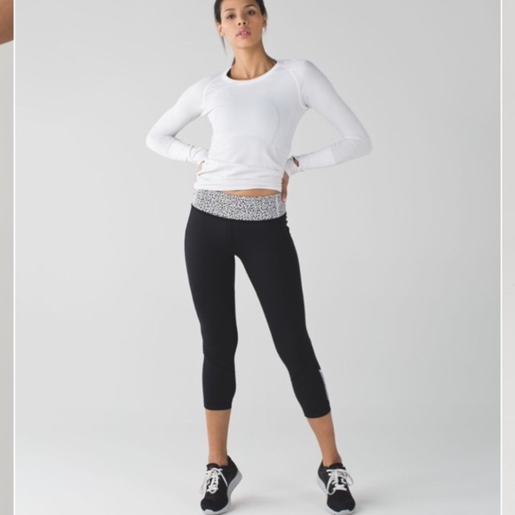Lululemon Pace Rival Crops - Picture 1 of 9